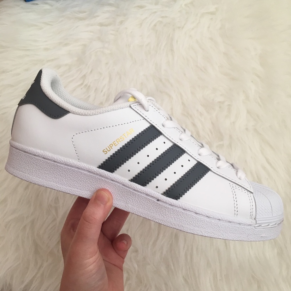 Adidas Superstar Sneakers - Picture 5 of 5